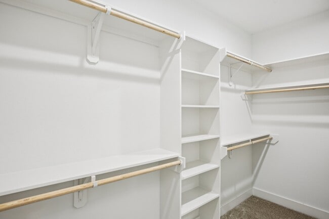 Photo - 6809 Conley St