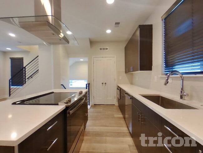 Photo - 4060 W 13th Ave
