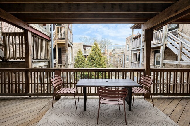 Photo - 2467 N Clark St Unit 2