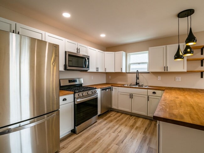 Photo - Yin/Yang Unit B