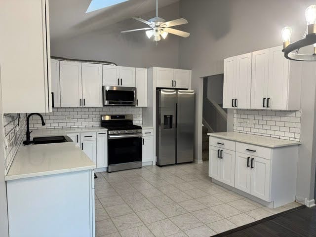 Photo - 2S151 Avondale Ln