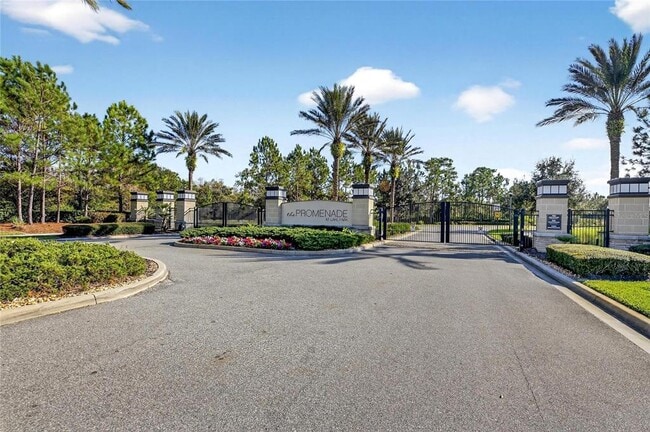 Photo - 18233 Leafmore St