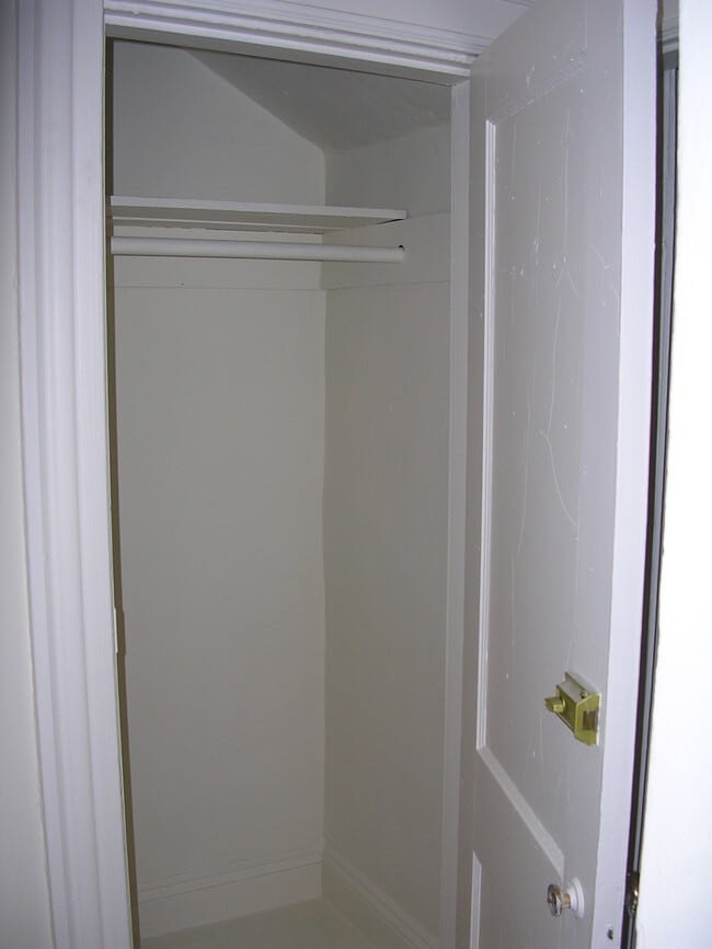 Photo - 211 Park Dr Unit 2