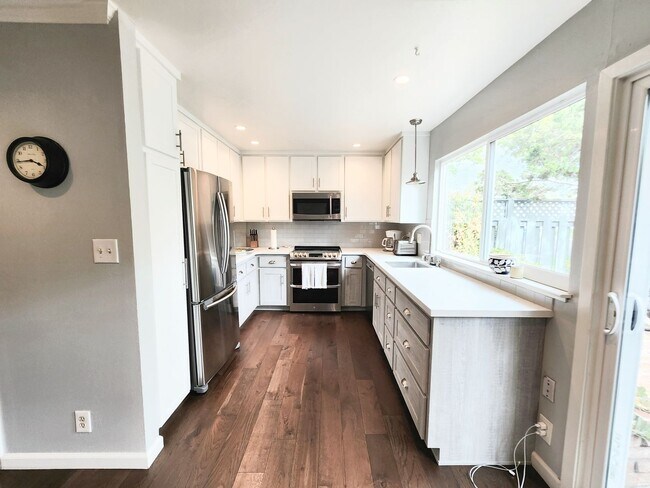 Photo - Foster City 3 bedroom