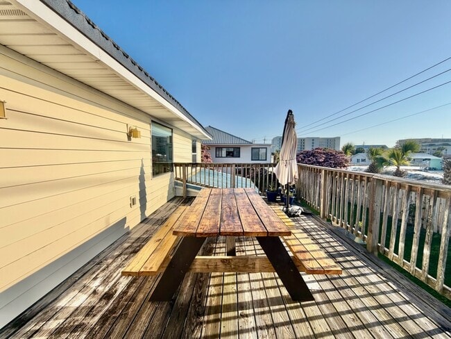 Photo - 723 Sailfish Dr