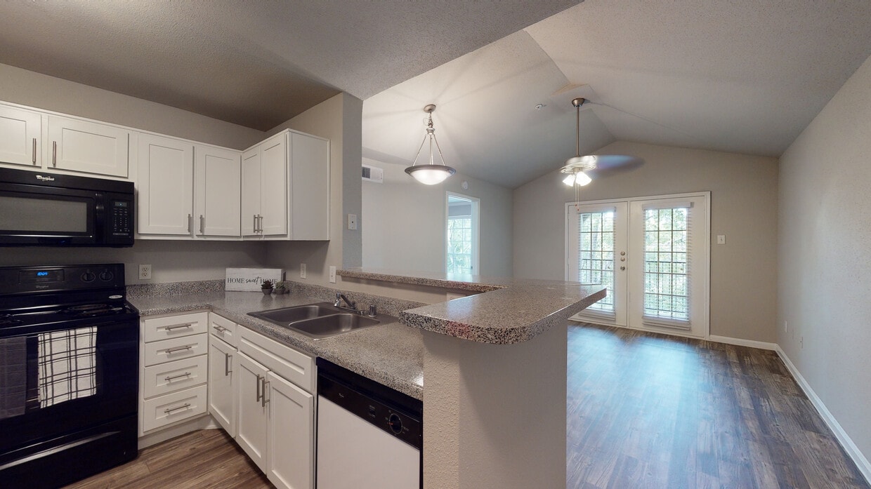 Photo - Meyer Forest Apartments