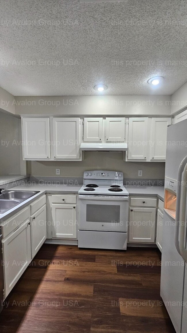 Photo - 3545 Villa Pl