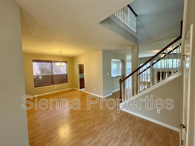 Photo - 1507 Avery Elissa Ln