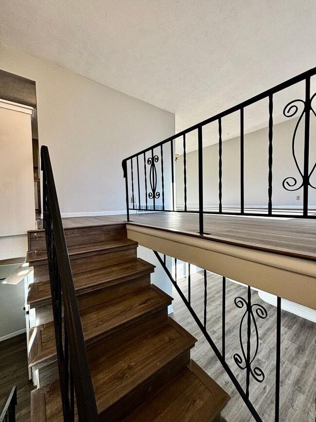 Photo - 3324 S 159th St