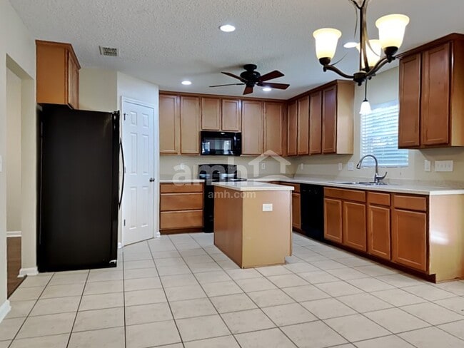 Photo - 525 Juniper Spring Ct