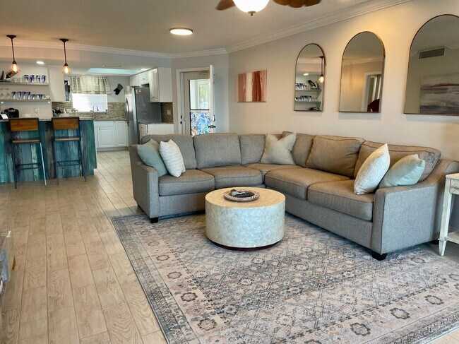 Photo - 410 Wilma Cir Unit 103