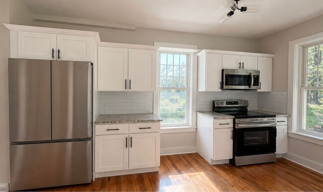 Photo - 271 Elm St Unit 1