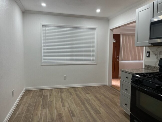 Photo - Downtown Tehachapi!!