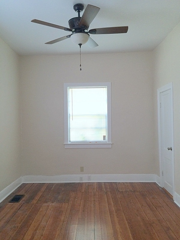 Photo - 35 Vanderhorst St Unit 1
