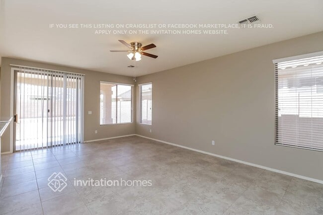 Photo - 155 E Canary Ct