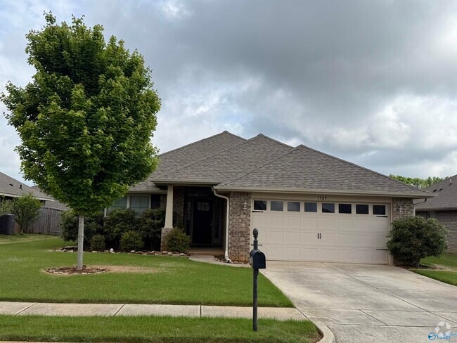Building Photo - 7529 Iredell Main Northwest Rental