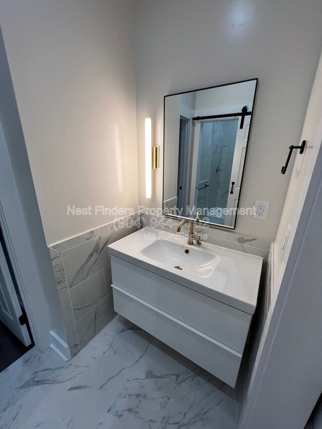 Photo - 1541 Riverside Ave Unit 2