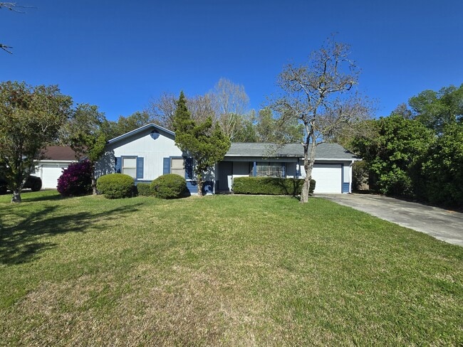 Photo - 425 Sunnyside Dr