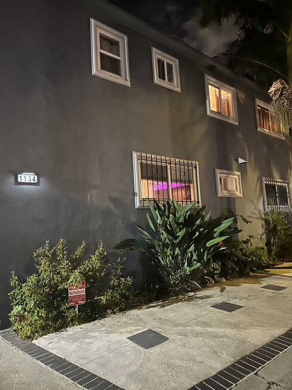 1134 S Fairfax Ave Unit 5
