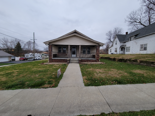 Photo - 530 S Seminary St House