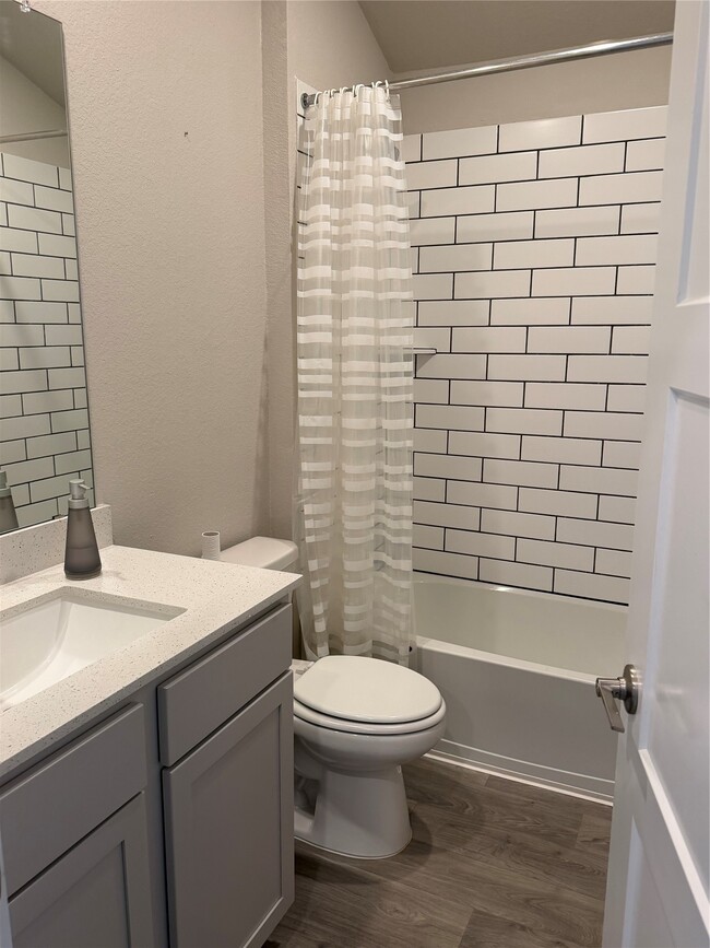 12378 New River Trl