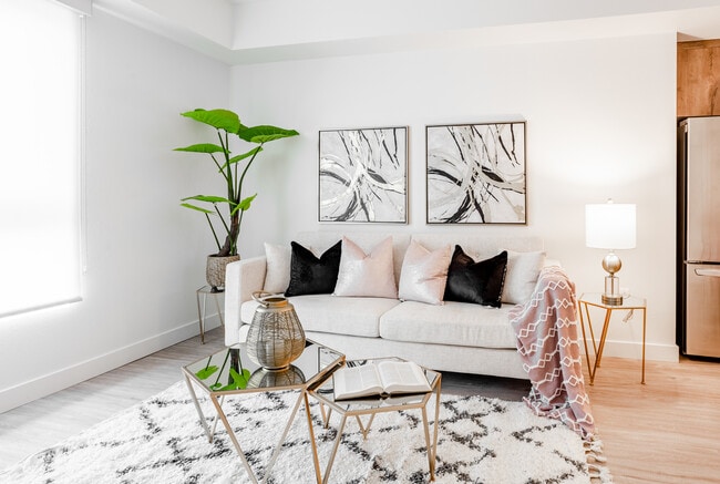 Unit Interior - Harper