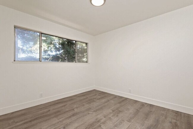 Photo - 2221 Parker St Unit G