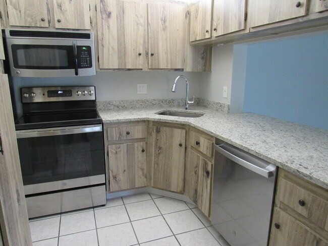 Photo - 703 Sunny Pine Way Unit G2