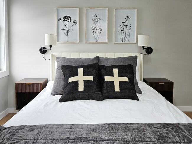 Photo - 1487 5th Ave Unit 7