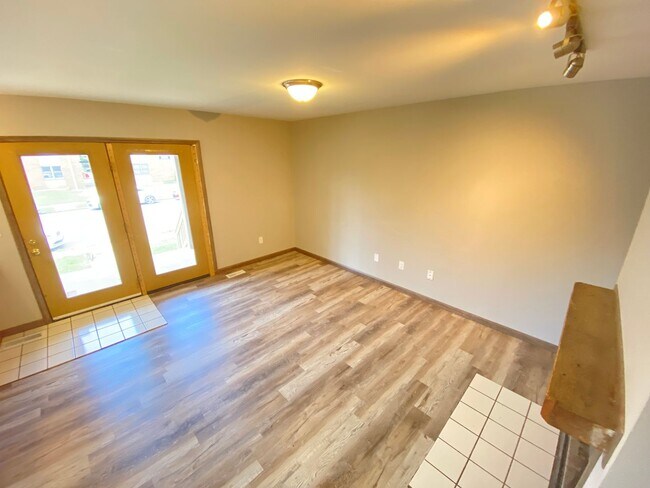 Photo - (45) 99-103 Chittenden Avenue Unit 99