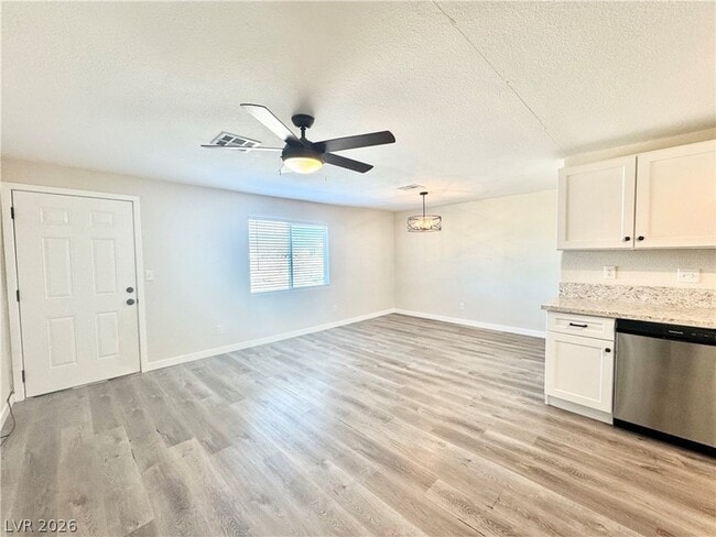 2081 S Dandelion St Unit 4