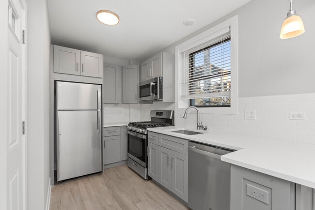 Photo - 1131 Oak Ave