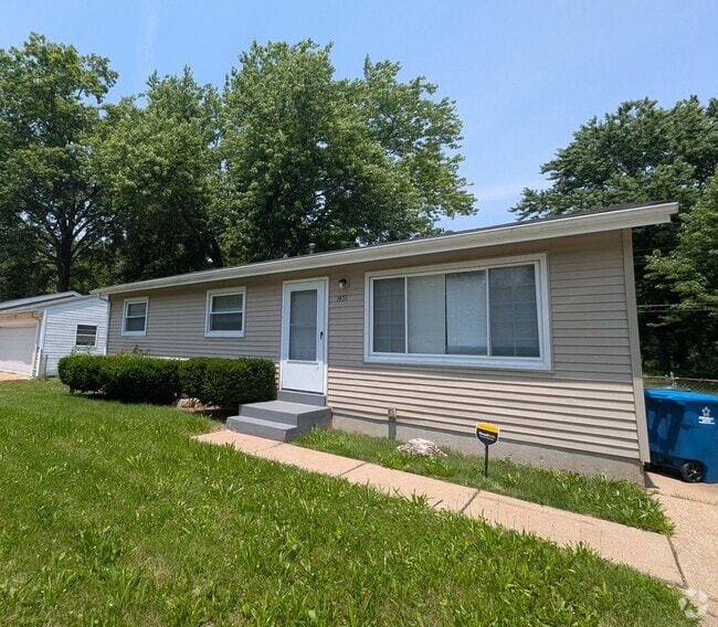 Building Photo - 1451 Widefields Ln Rental