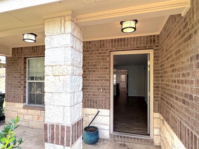 Photo - 105 Snowy Egret Ln