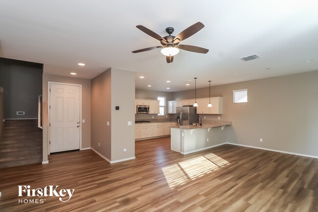 Photo - 5115 E Greenway St