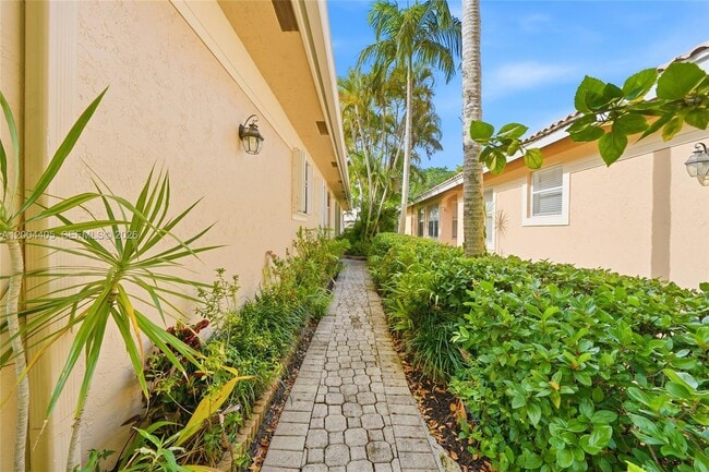 Photo - 2513 Coral Trace Pl