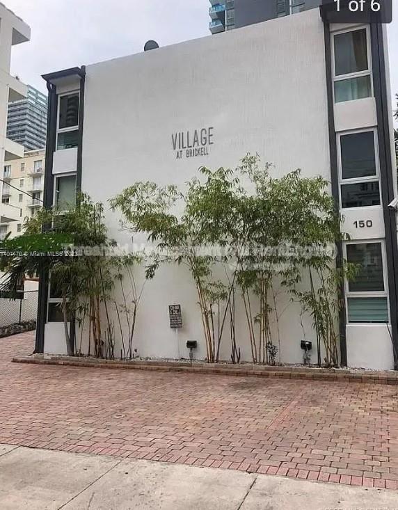 Building Photo - 150 SW 10th St Unit 2 Rental