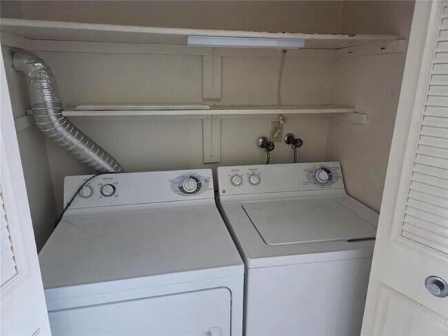 Photo - 4726 Avon Ct Unit 4726