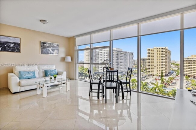 Building Photo - 1830 S Ocean Dr Unit 907