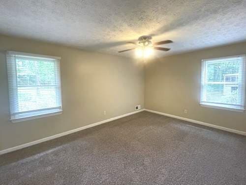 Photo - 3940 Butterfield Dr NW