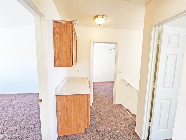 Photo - 1080 Karen Ct