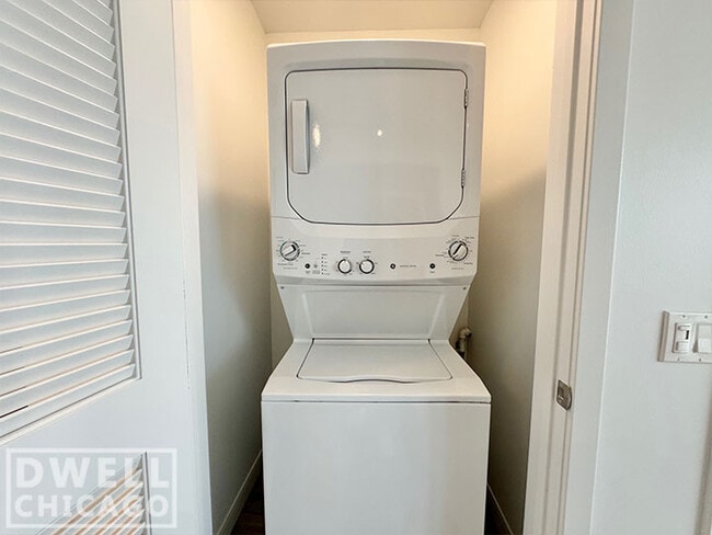 Photo - 738 N Morgan St Unit 1