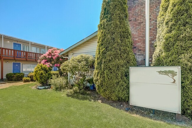 Photo - Brentwood Apartments