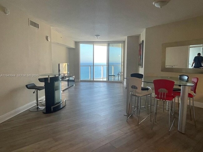 Photo - 16699 Collins Ave Unit 3405