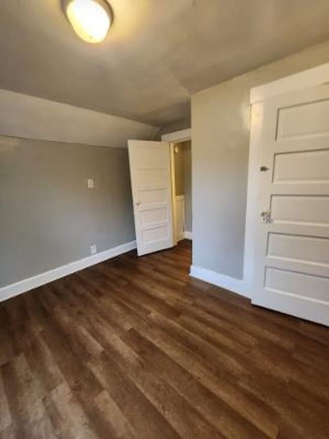 Photo - One Bedroom Duplex Home Near S Keystone Ave & Prospect St