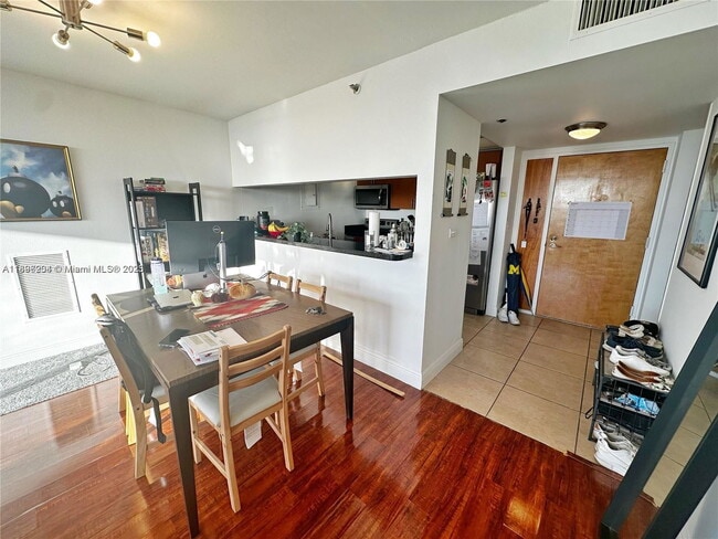 Photo - 7601 E Treasure Dr Unit 802