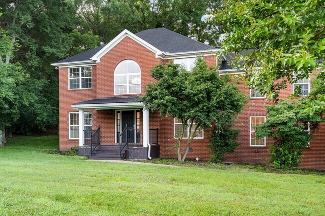Photo - 1004 Austin Ct
