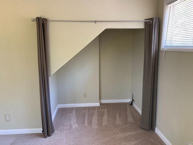 Photo - 848 Acalanes Rd