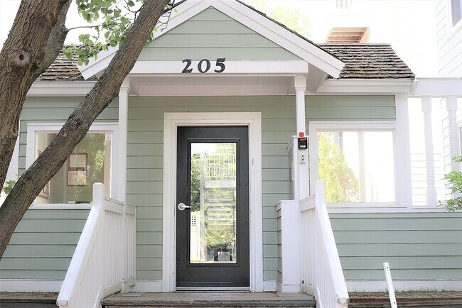 Building Photo - 205 Richdale Ave Unit A20