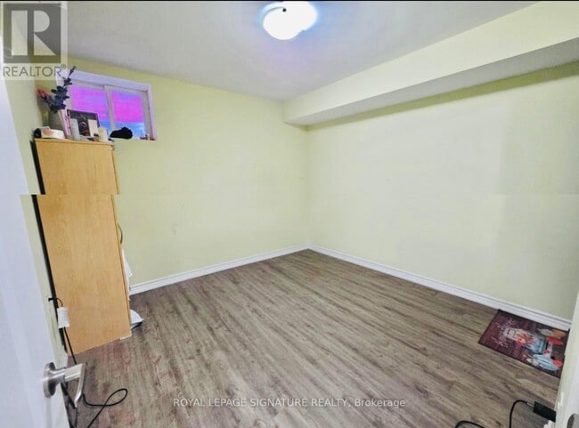 Photo - 10 Bonavista Dr